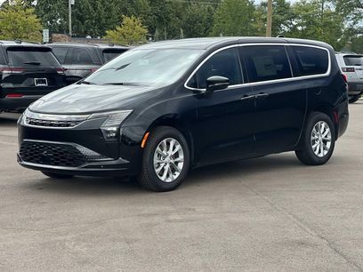 New 2027 Chrysler Pacifica Select