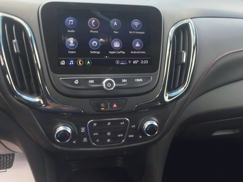 Used 2022 Chevrolet Equinox RS w/ RS Leather Package AWD/4WD image 21