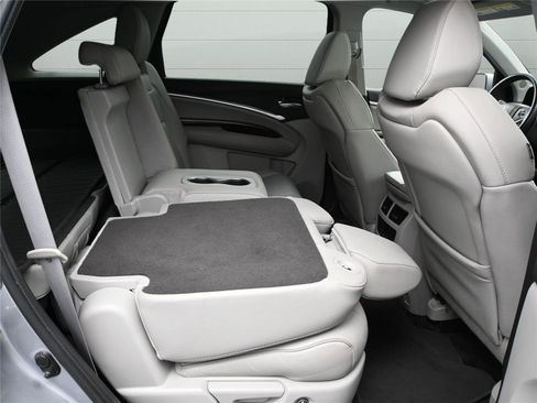 Used 2018 Acura MDX BASE image 26