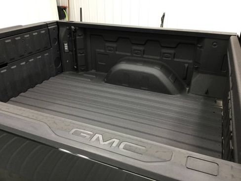 Used 2021 GMC Sierra 1500 Denali w/ Driver Alert Package II AWD/4WD image 35