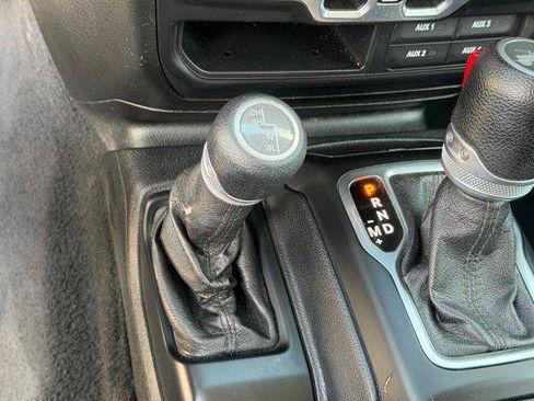 Used 2020 Jeep Wrangler Unlimited Sport S AWD/4WD image 30