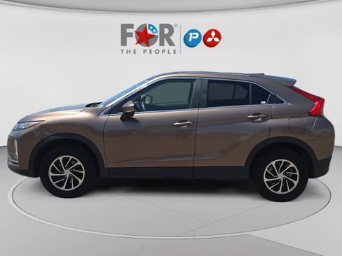 Used 2020 Mitsubishi Eclipse Cross ES AWD/4WD image 2