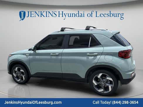 New 2026 Hyundai Venue SEL FWD image 8