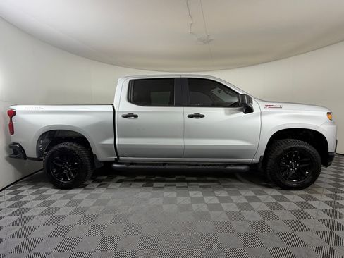 Used 2020 Chevrolet Silverado 1500 Custom Trail Boss w/ Custom Convenience Package AWD/4WD image 8