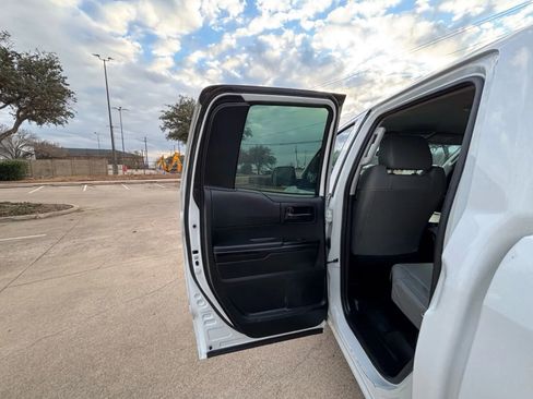 Used 2018 Toyota Tundra SR RWD image 21