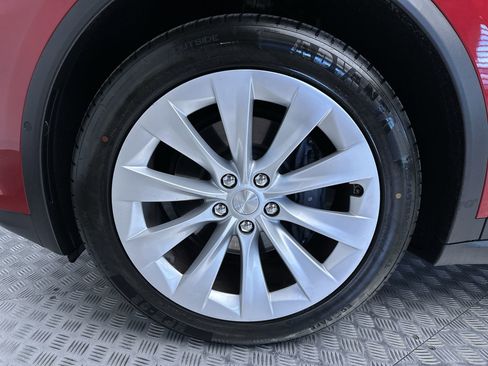 Used 2021 Tesla Model X Long Range AWD/4WD image 24