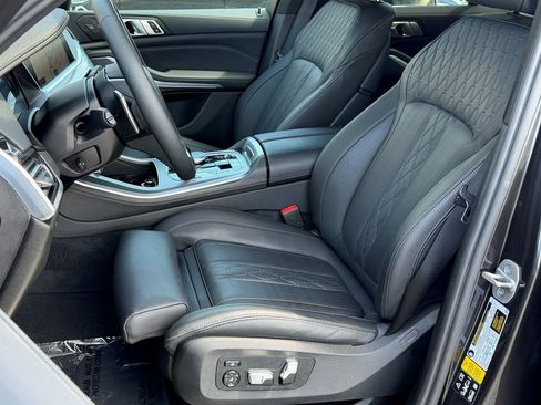 Used 2023 BMW X5 xDrive40i w/ Luxury Seating Package AWD/4WD image 29