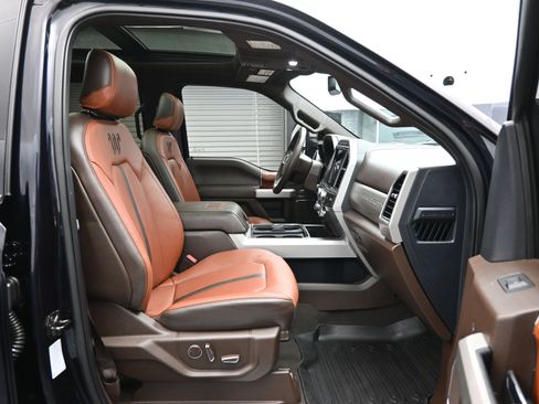 Used 2022 Ford F350 King Ranch w/ Chrome Package image 12