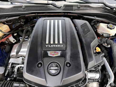Used 2020 Cadillac CT4 Premium Luxury RWD image 33