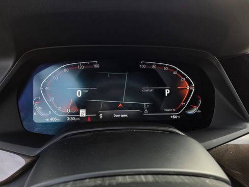 Used 2022 BMW X6 xDrive40i w/ M Sport Package image 15