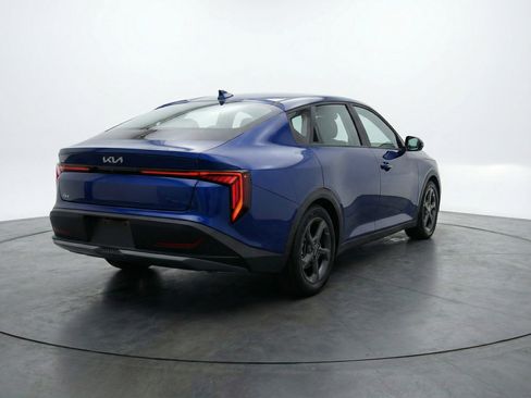 Used 2025 Kia K4 FWD image 9