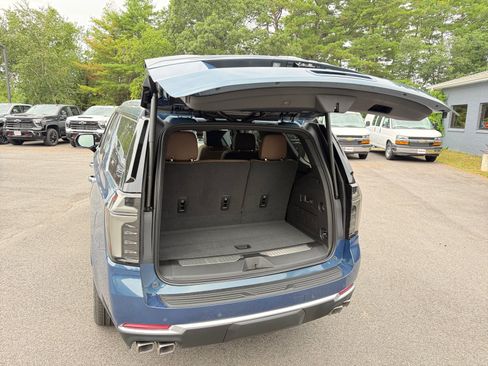 New 2026 Chevrolet Tahoe High Country AWD/4WD image 25