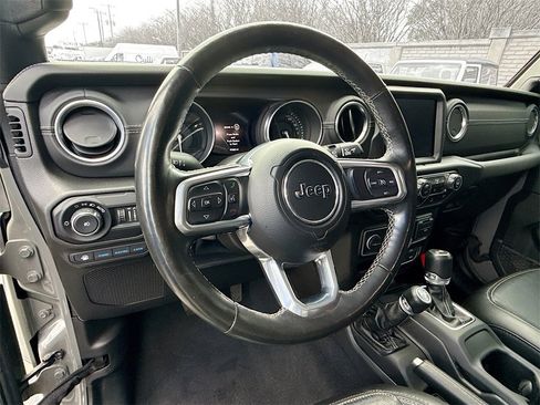 Used 2021 Jeep Wrangler Unlimited Sahara w/ Cold Weather Group image 12