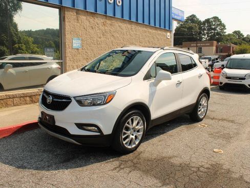 Used 2020 Buick Encore Sport Touring w/ Safety Package AWD/4WD image 3