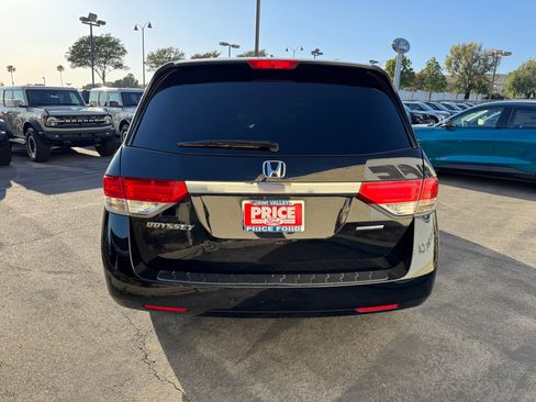 Used 2016 Honda Odyssey SE image 8