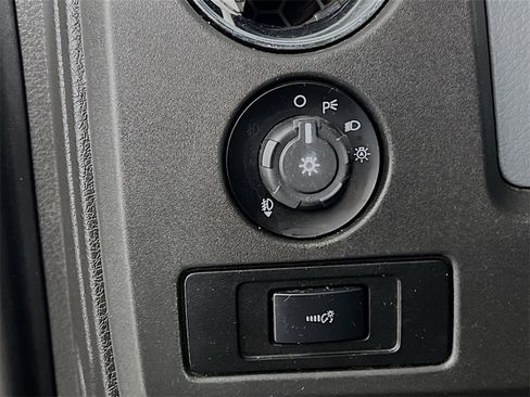 Used 2014 Ford F150 XLT w/ Equipment Group 301A Mid image 10