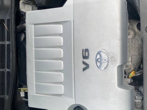 Used 2011 Toyota Avalon Limited FWD image 51