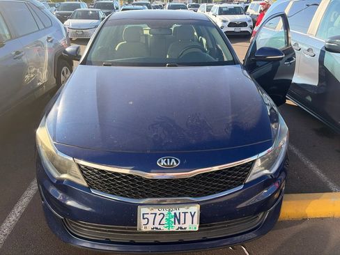 Used 2018 Kia Optima LX FWD image 5