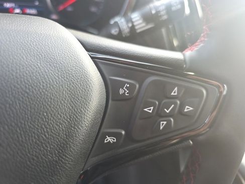 Used 2023 Chevrolet Equinox RS image 17