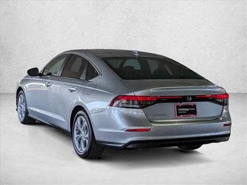 New 2026 Honda Accord LX image 9
