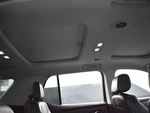 Used 2018 Chevrolet Traverse Premier w/ LPO, 'HIT The Road' Package image 29