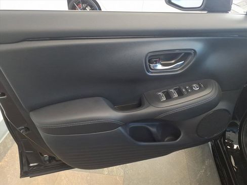 New 2026 Honda HR-V EX-L image 11