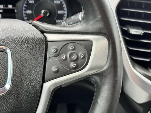 Used 2018 GMC Acadia SLE AWD/4WD image 30