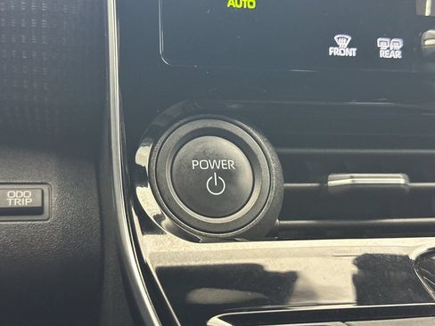 Used 2023 Subaru Solterra AWD image 21