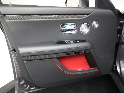 Certified 2025 Rolls-Royce Ghost Black Badge image 31