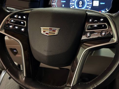 Used 2016 Cadillac Escalade ESV Premium AWD/4WD image 69