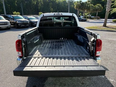 Used 2021 Toyota Tacoma TRD Off-Road RWD image 40