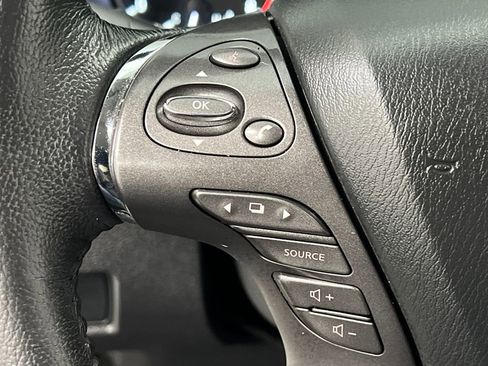 Used 2024 Nissan Murano SV AWD/4WD image 42