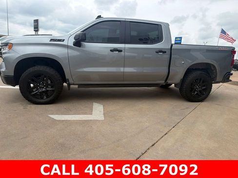Used 2023 Chevrolet Silverado 1500 LT Trail Boss w/ LPO, Dark Essentials Package AWD/4WD image 5