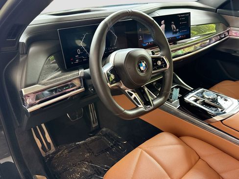 Certified 2024 BMW 740i RWD image 9