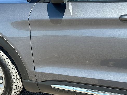 Used 2021 Ford Explorer XLT w/ Equipment Group 202A image 30