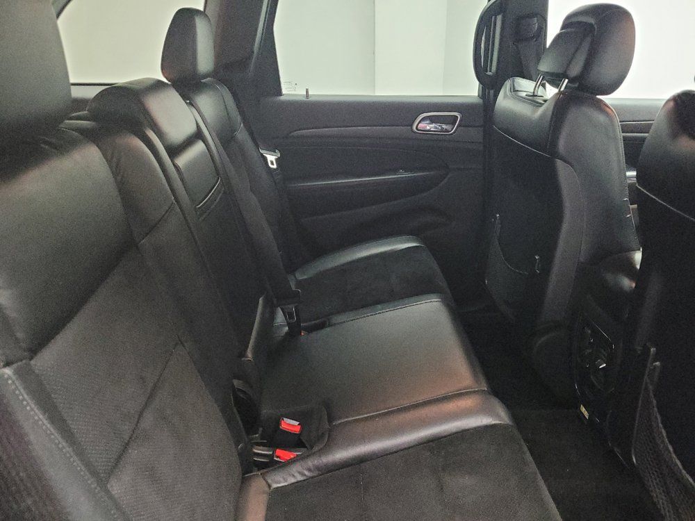 Used 2018 Jeep Grand Cherokee Altitude AWD/4WD image 19
