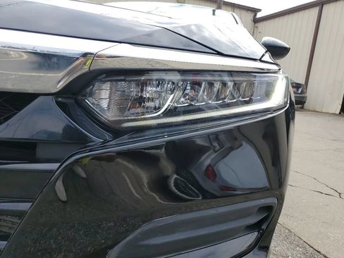 Used 2019 Honda Accord LX image 18