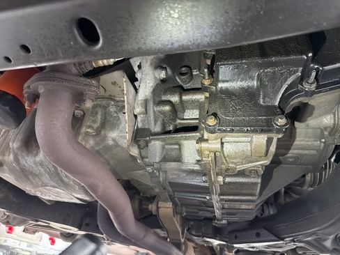 Used 2015 Ford Explorer XLT w/ Equipment Group 202B image 22