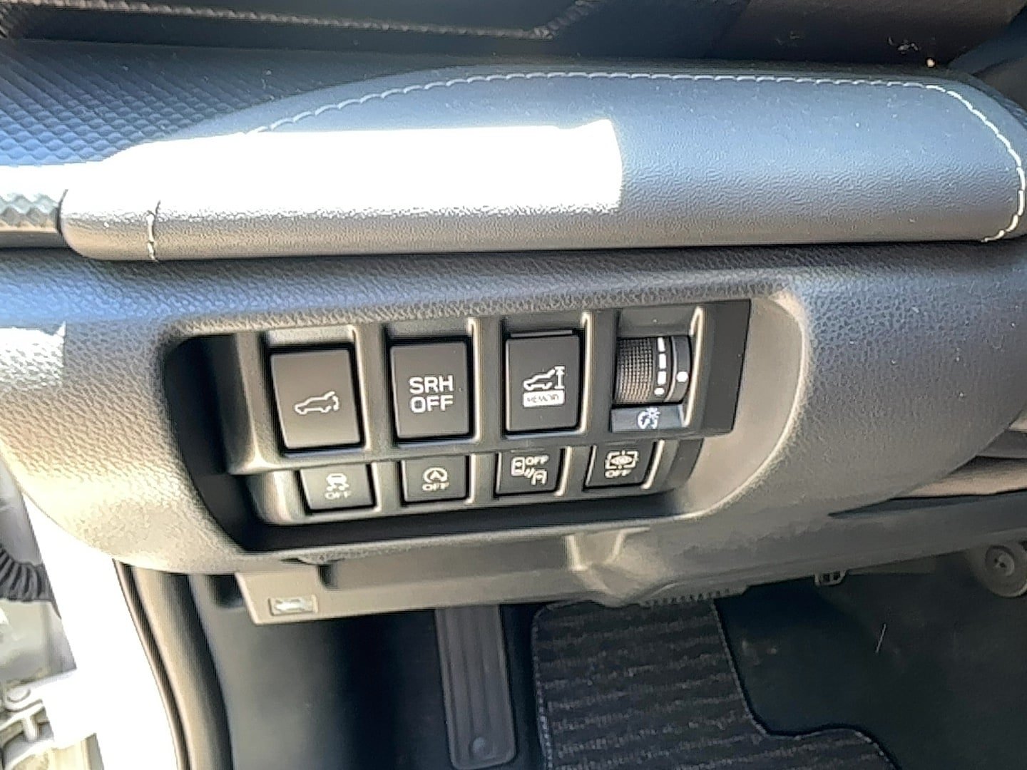 Used 2024 Subaru Forester Touring w/ Convenience Package AWD/4WD image 17