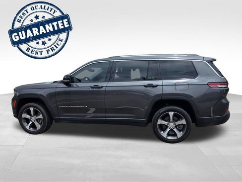 Used 2023 Jeep Grand Cherokee L Limited w/ Trailer Tow Group (B) AWD/4WD image 4
