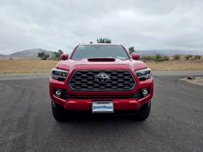 Used 2022 Toyota Tacoma TRD Sport w/ Technology Package