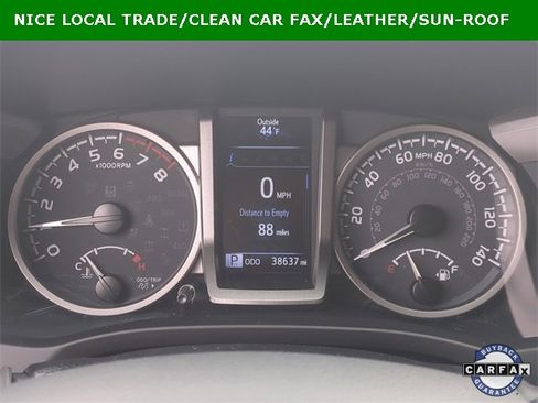 Used 2023 Toyota Tacoma Limited image 35