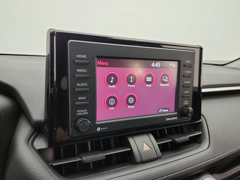 Used 2020 Toyota RAV4 XLE w/ Carpet Mat Package FWD image 9