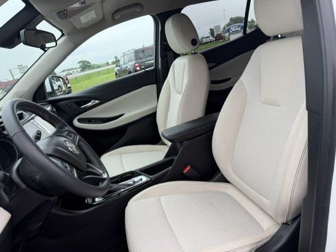 Used 2022 Buick Encore GX Select FWD image 12