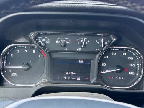 Used 2022 GMC Sierra 1500 Elevation w/ LPO, Elevation Black Package AWD/4WD image 18