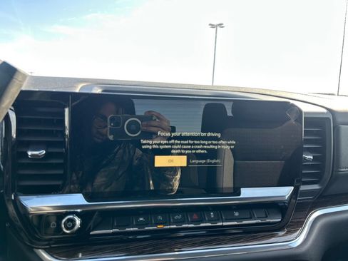 New 2026 GMC Sierra 1500 Elevation w/ Elevation Select Package AWD/4WD image 25