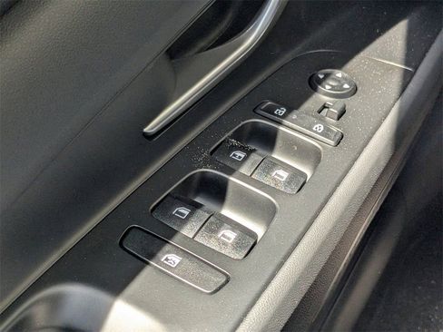 New 2026 Hyundai Elantra SE FWD image 20