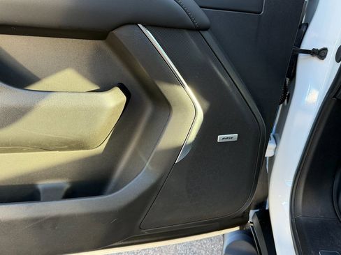 Used 2024 Chevrolet Suburban Z71 w/ Off-Road Capability Package image 17