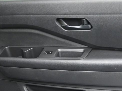 Used 2023 Nissan Pathfinder Rock Creek image 31