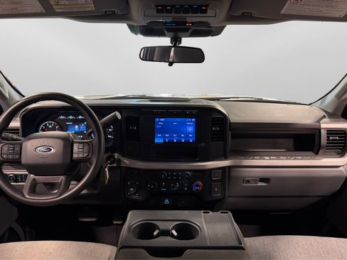 Used 2024 Ford F250 XL w/ STX Appearance Package AWD/4WD image 21